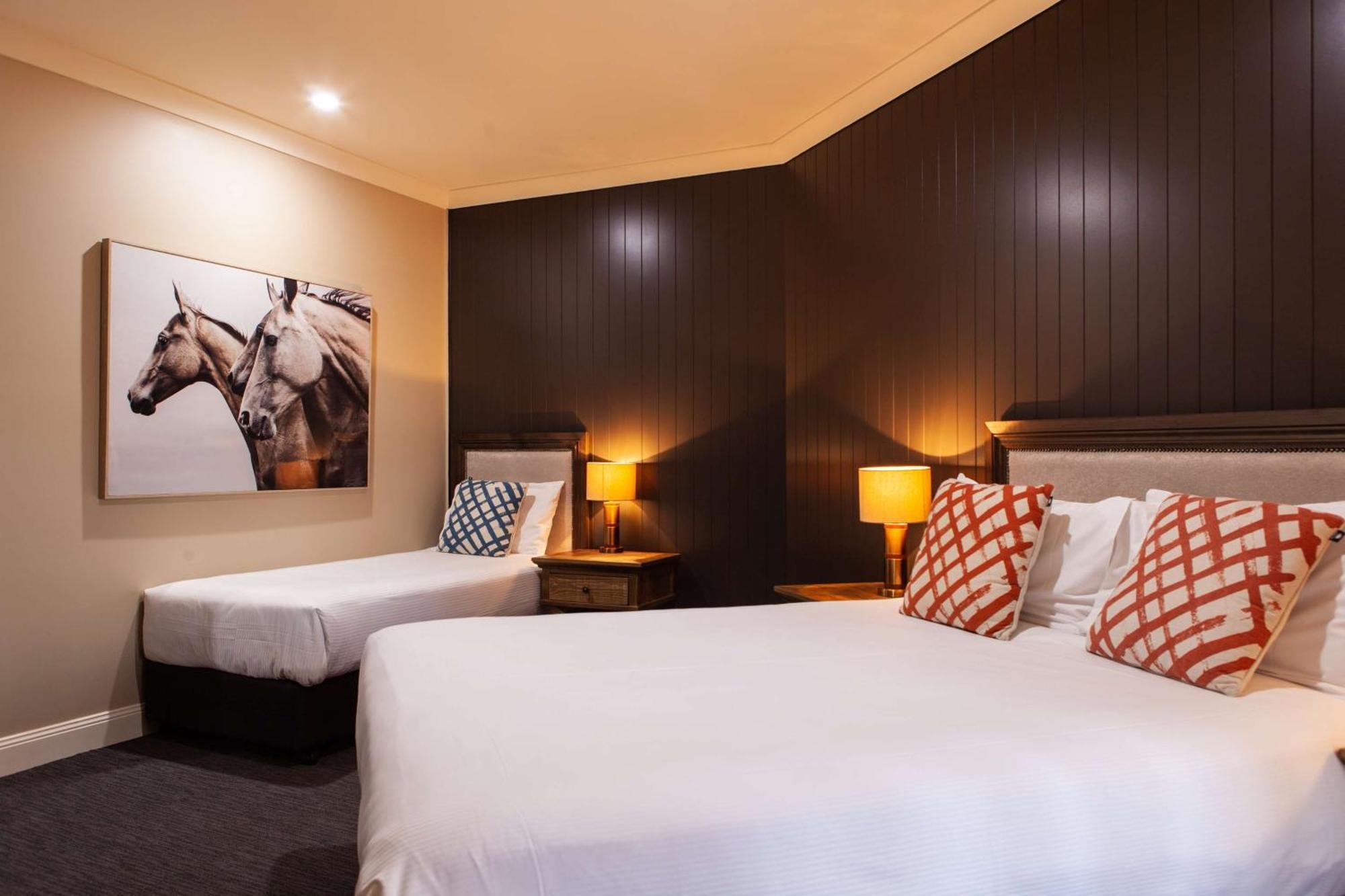 Nightcap At Archer Hotel Nowra Exteriér fotografie